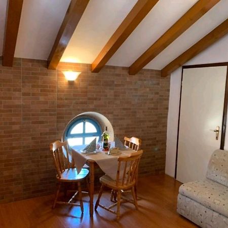 Appartments Mali Raj ヴルサル エクステリア 写真