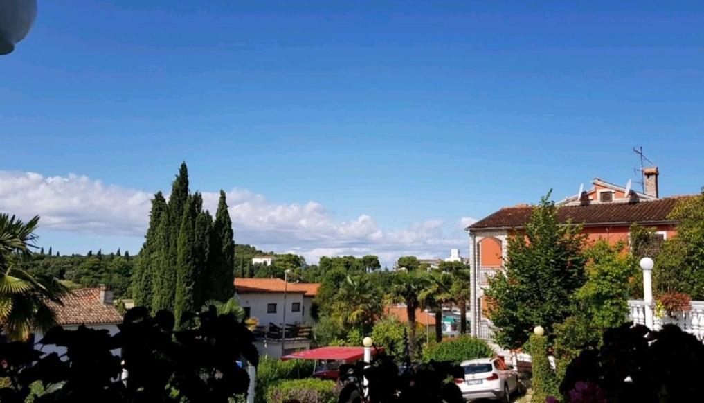 Appartments Mali Raj ヴルサル エクステリア 写真