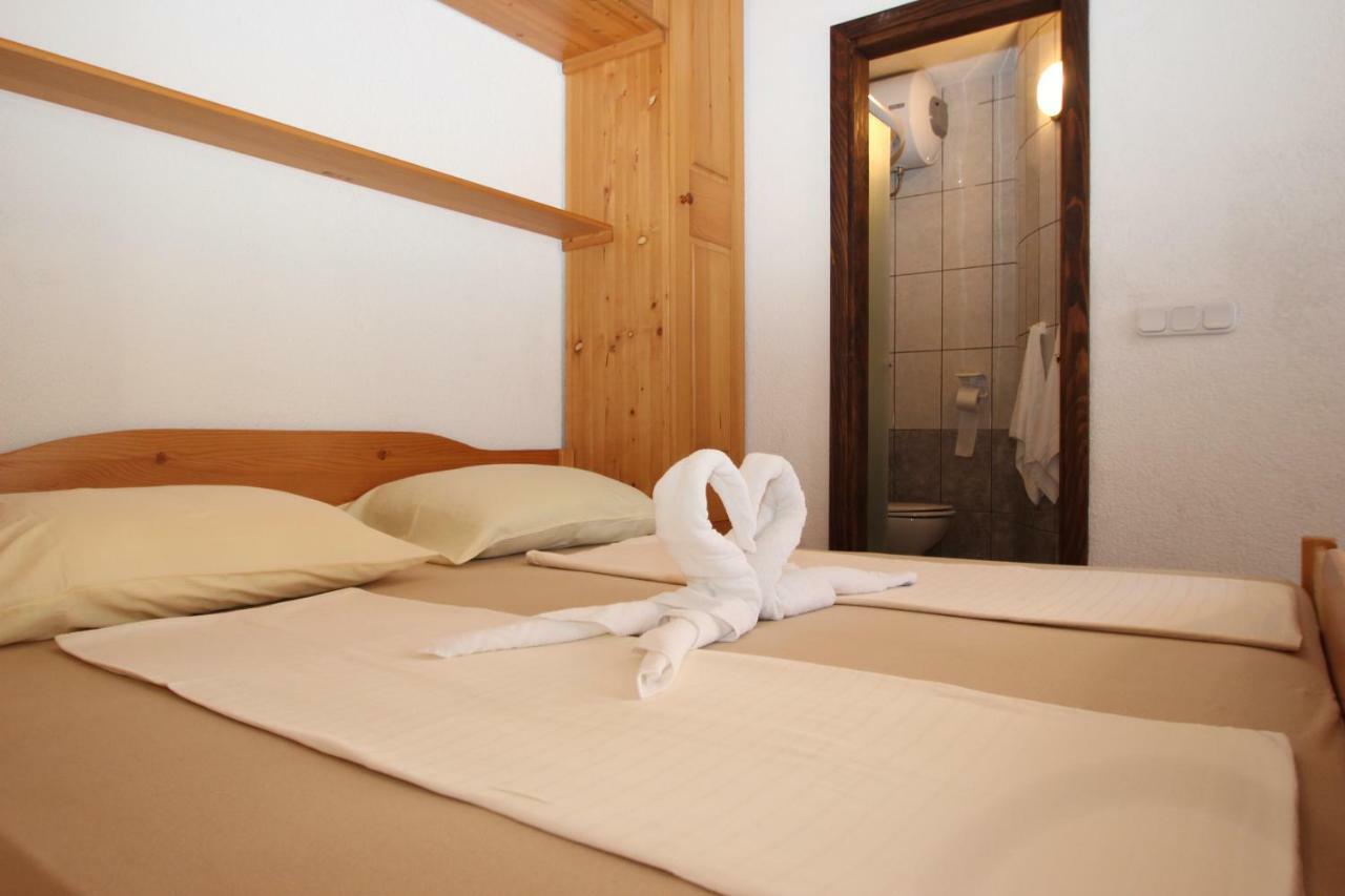 Appartments Mali Raj ヴルサル エクステリア 写真